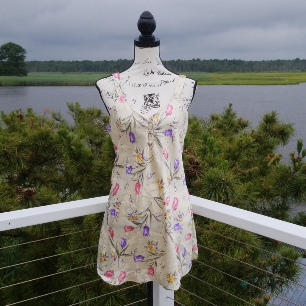 Morgan Taylor Intimates silky sexy tulip nighty